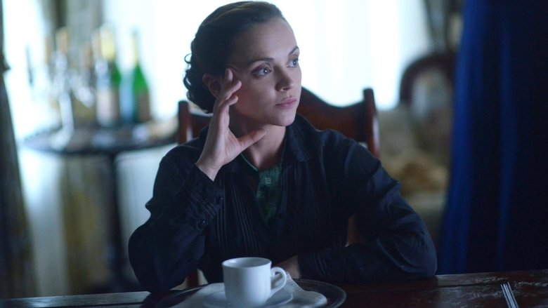 кадр из фильма Лиззи Борден взяла топор