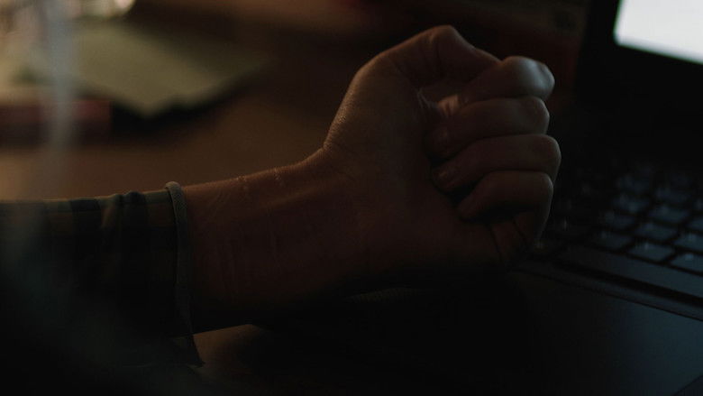 кадр из фильма Dormant