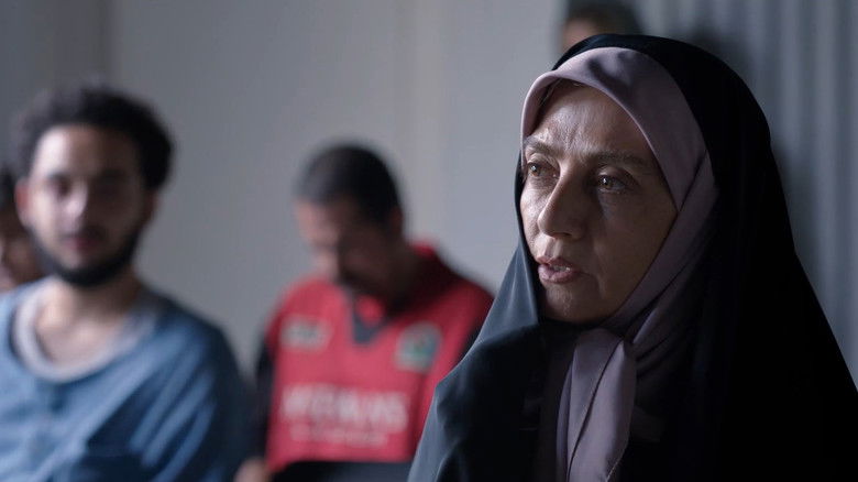 кадр из фильма علفزار