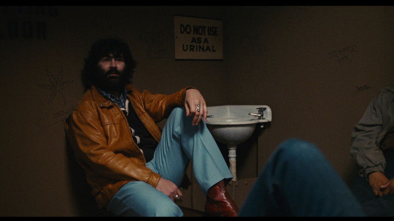 кадр из фильма Маньяк-полицейский 2