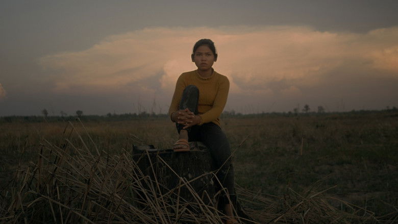 кадр из фильма ឆា្ងយដាច់អាល័យ