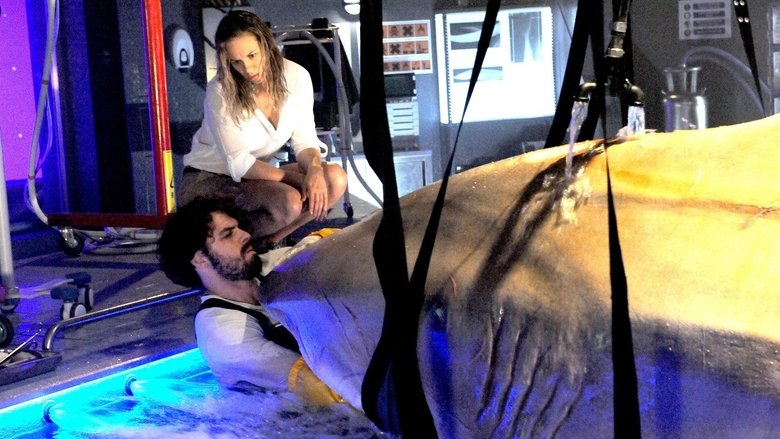 кадр из фильма Глубокое синее море 2