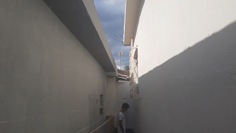 кадр из фильма Noúres